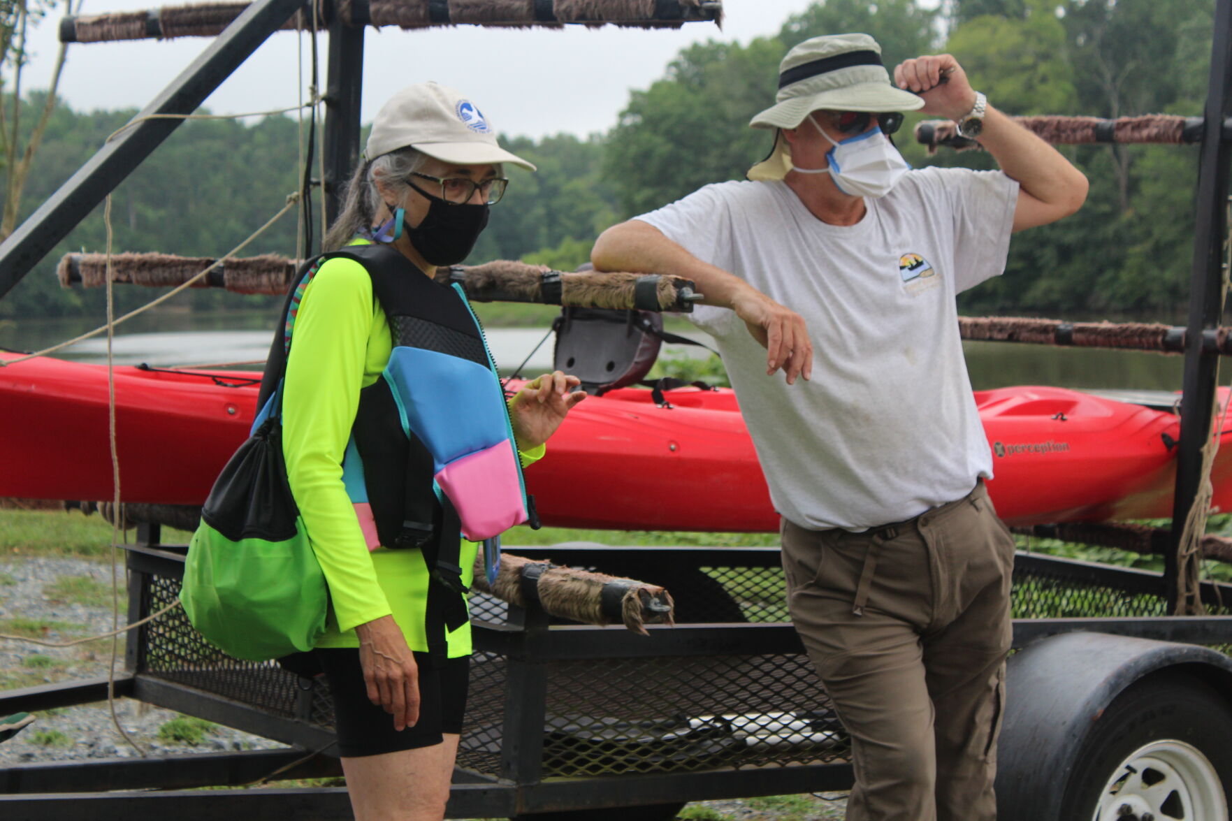 Sonja Wolen picks out kayak